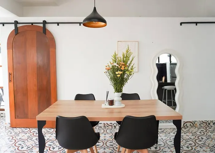 Casa Putih - Cosy 2br In Canggu Hotel Dalung (Bali)