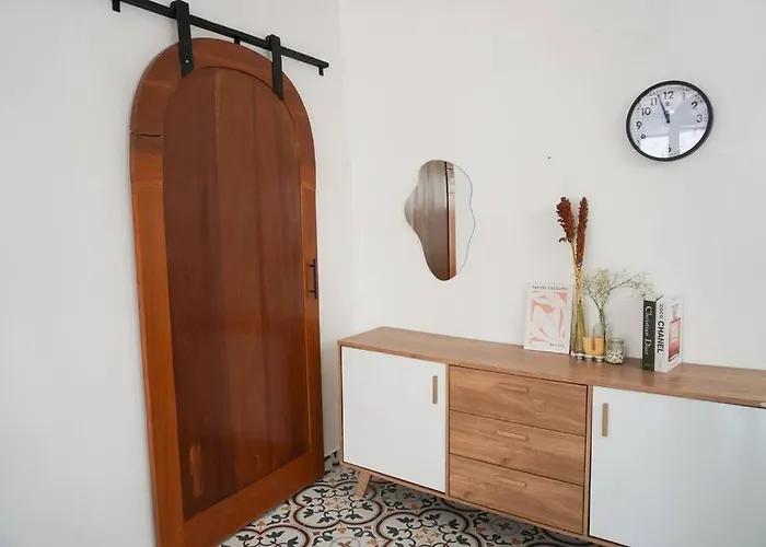Hotel Casa Putih - Cosy 2br In Canggu 4*